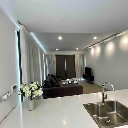 Apartment Modern Corporate - Agios Dometios By Platform 357 *