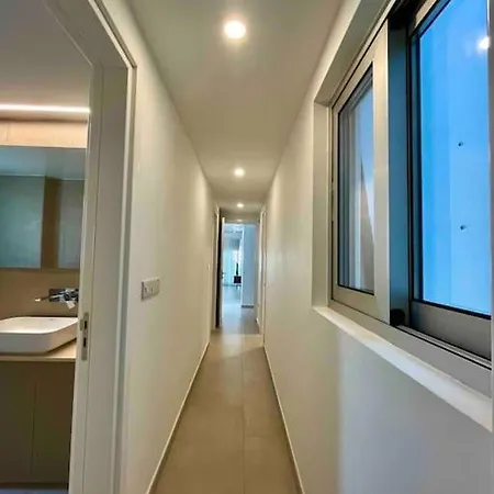 Apartment Modern Corporate - Agios Dometios By Platform 357